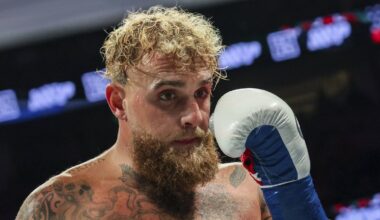 Briedim kurvīti iedevušais jūtuberis Džeiks Pols tuvu lielai cīņai ar Usika pretinieku