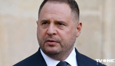 Jermaks: Ukraina savas teritorijas neatdos