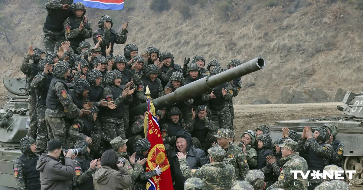 Ziemeļkorejas gūstekņi, kurus ukraiņi sagūstīja Krievijā, mēģinājuši sevi savainot