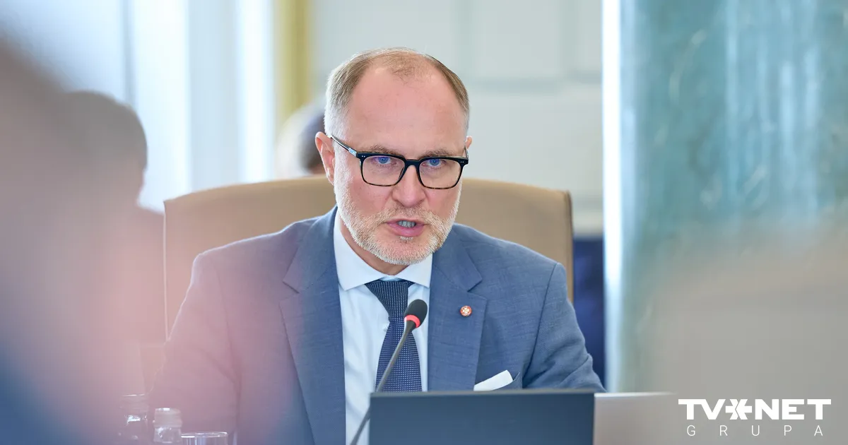 Formāli neesam kara apstākļos, bet neesam arī miera apstākļos