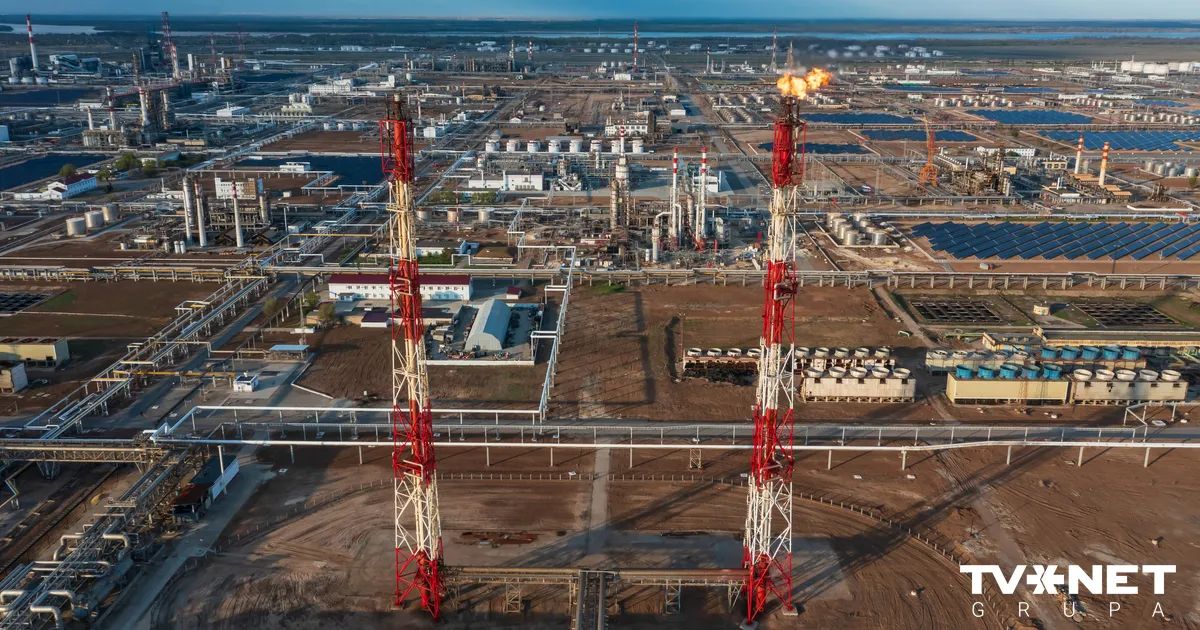 VIDEO ⟩ Ukraiņi uzbrukuši naftas pārstrādes rūpnīcai Volgogradā