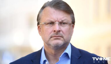 Cilvēks, kurš Šleseram izteica nāves draudus, nogādāts ārstniecības iestādē