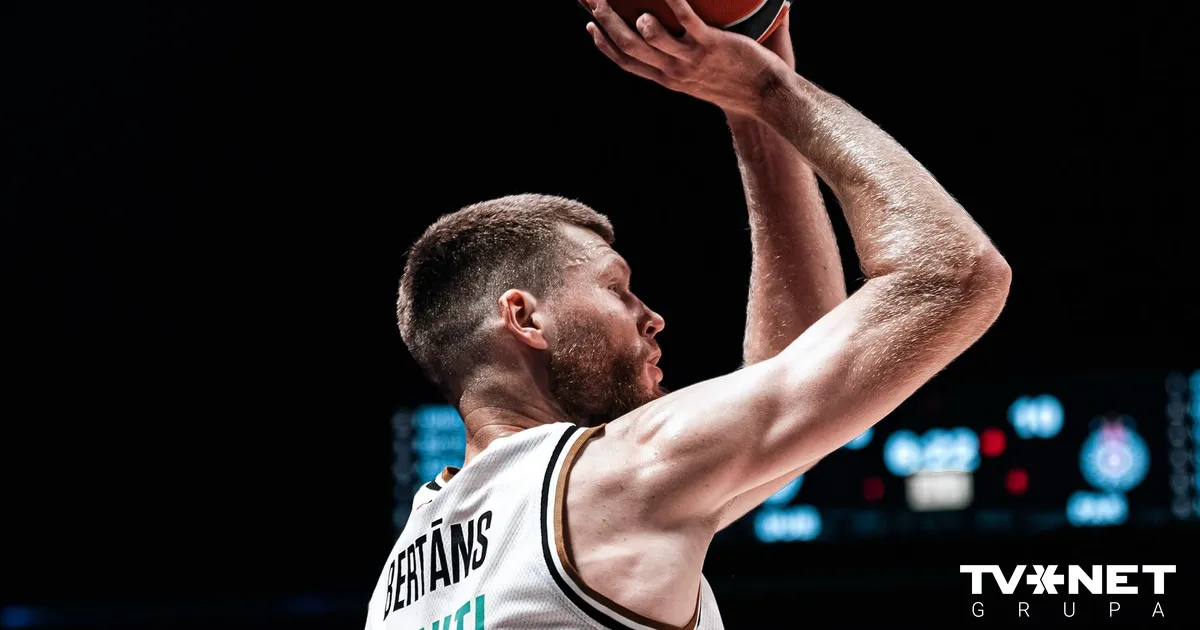 Dāvis Bertāns traumas dēļ nespēlēs aptuveni 45 dienas