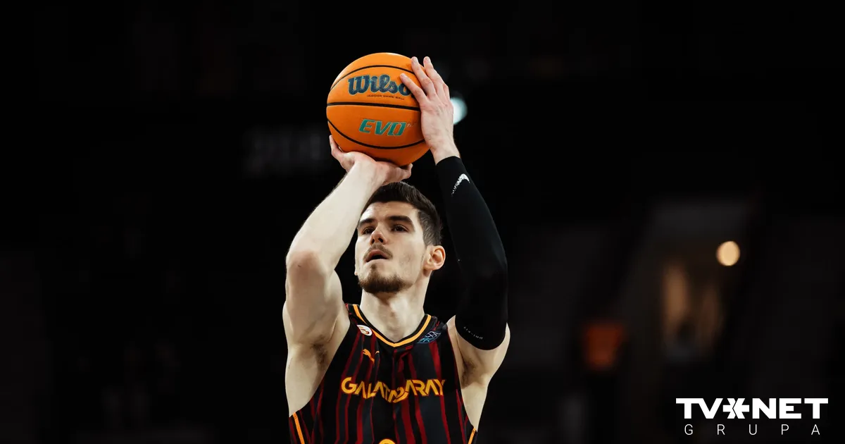 Blumbergam uzvarētā Turcijas čempionāta mačā 11 punkti