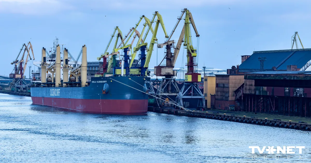 Informatīvais ziņojums par parādu norakstīšanu ostām noslepenots