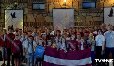 Latvijai deviņi pasaules jauniešu čempiona tituli 100 lauciņu dambretē