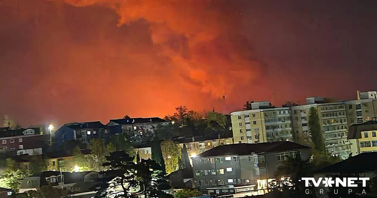 Krasnodaras apgabalā pēc Ukrainas dronu uzbrukuma deg tankkuģis un naftas termināls