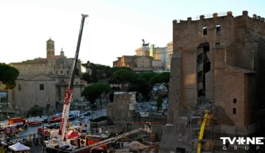 Romā daļēji sabrucis viduslaiku tornis