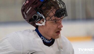 Ietekmīgais medijs "The Athletic" Šmitam pašlaik prognozē augstu NHL drafta numuru