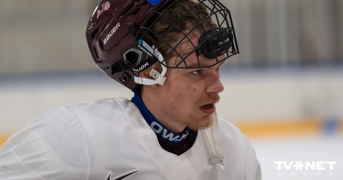 Ietekmīgais medijs "The Athletic" Šmitam pašlaik prognozē augstu NHL drafta numuru