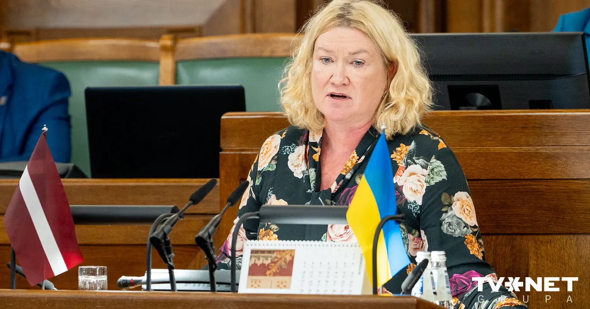 Budžeta debates Saeimā izvēršas personīgos apvainojumos