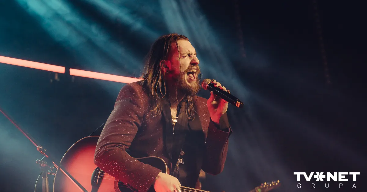 Miks Galvanovskis turpina albuma stāstu, izdodot singlu par attiecībām