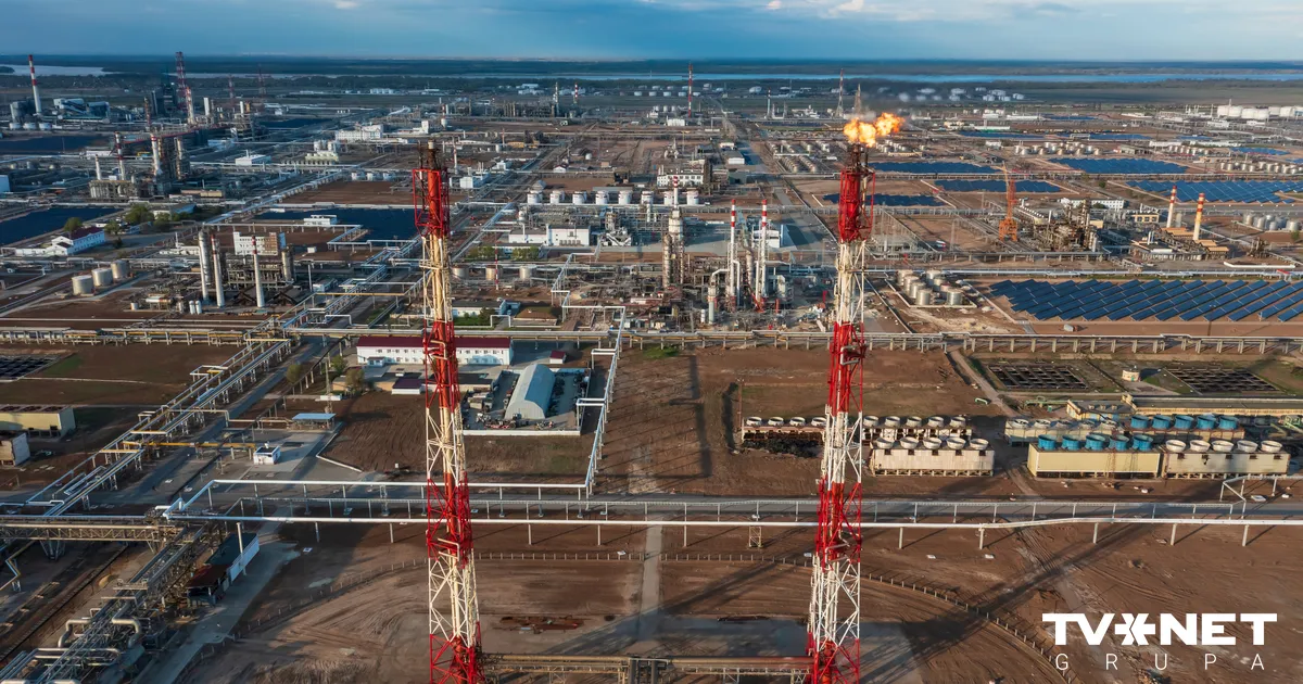 Ukraina veikusi triecienu naftas pārstrādes rūpnīcai Volgogradā