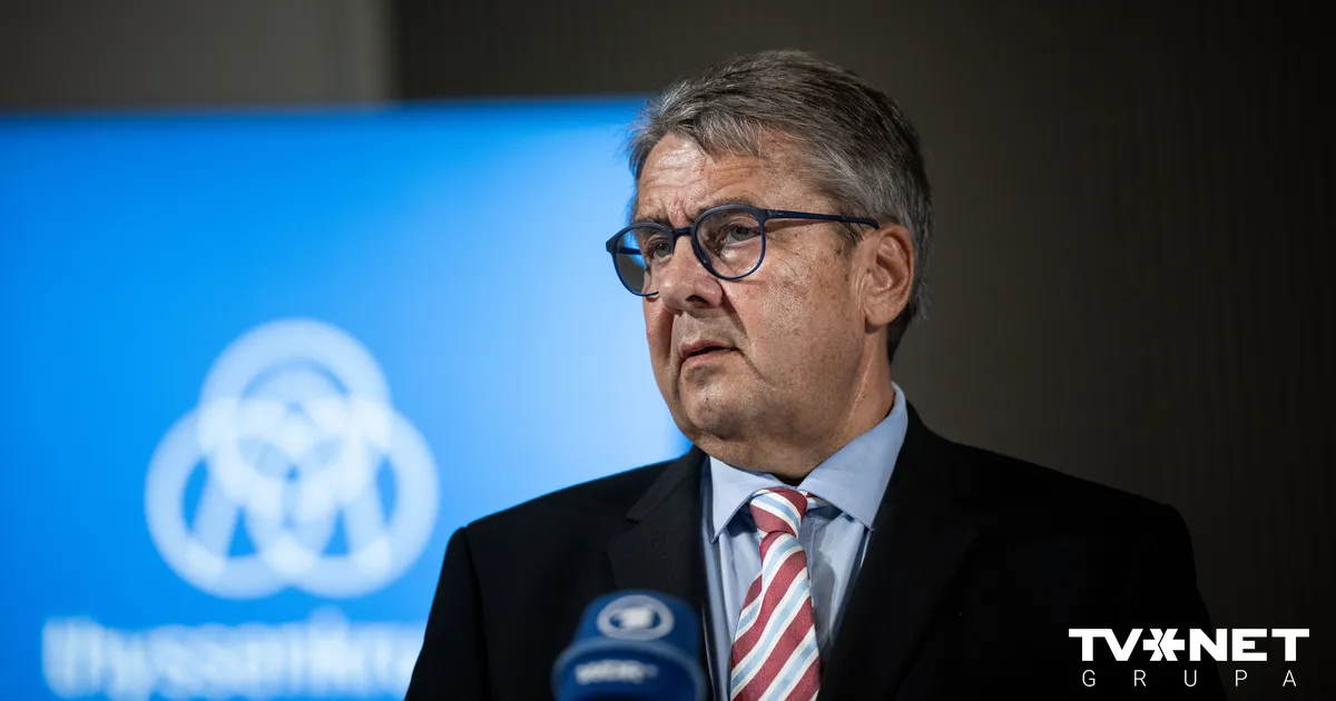 Putina nodomu nepareiza novērtēšana bijusi viena no lielākajām kļūdām Vācijas ārpolitikā, atzīst Vācijas eksministrs