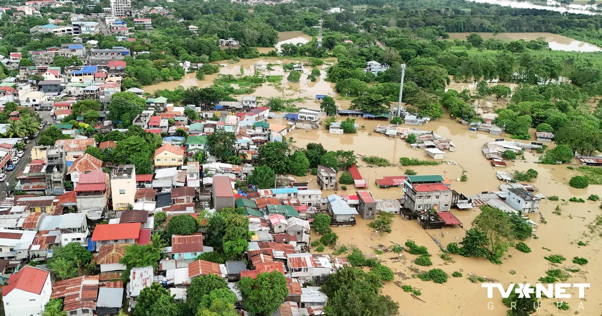 Filipīnās taifūnā "Fung-wong" divi bojāgājušie - Apollo.lv