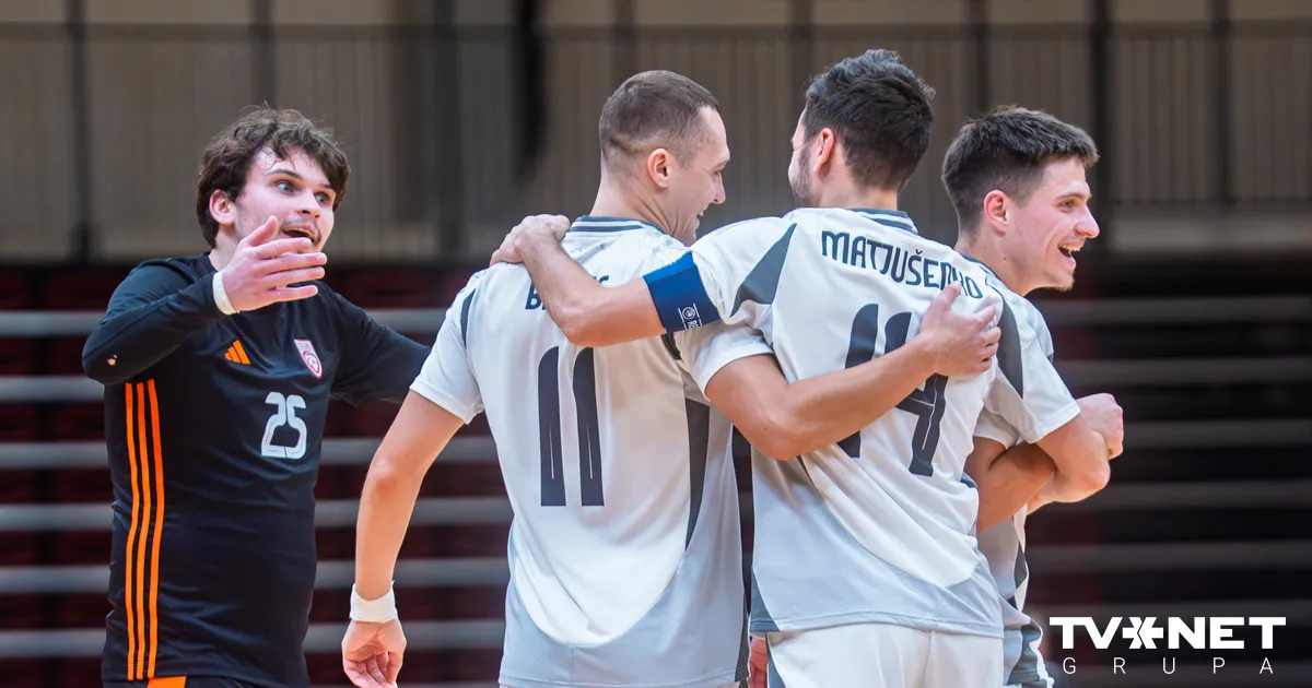 Latvijas telpu futbola izlase pārbaudes spēlē pārliecinoši uzvar Maltu