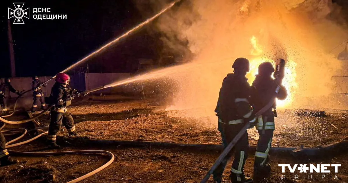Krievu dronu triecienā smagi cietis Odesas apgabals