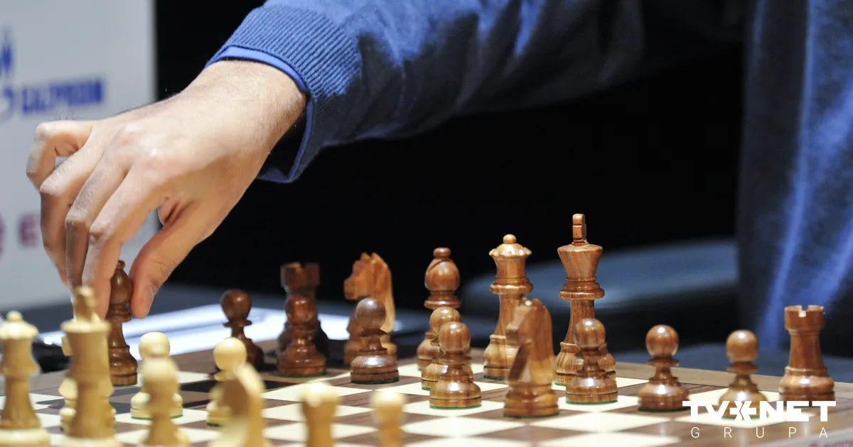 Šaha federācija nodod Ētikas komisijai izvērtēt Kramņika rīcību pret mirušo Narodicki