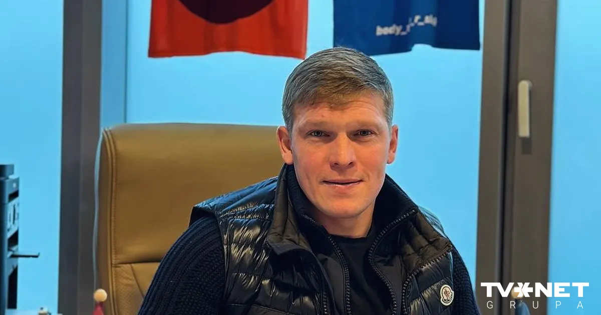 Astoņi gadi pēc karjeras beigām – Rudņevs atgriežas futbolā jaunā lomā