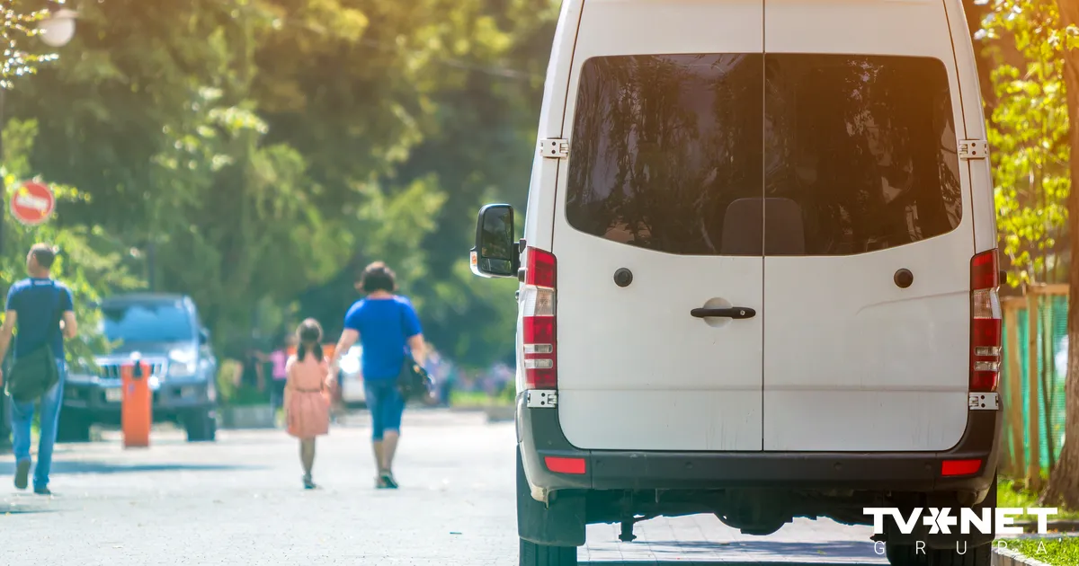 VIDEO ⟩ Ziepniekkalnā vīrietis aicinājis deviņgadīgu zēnu iekāpt viņa busiņā