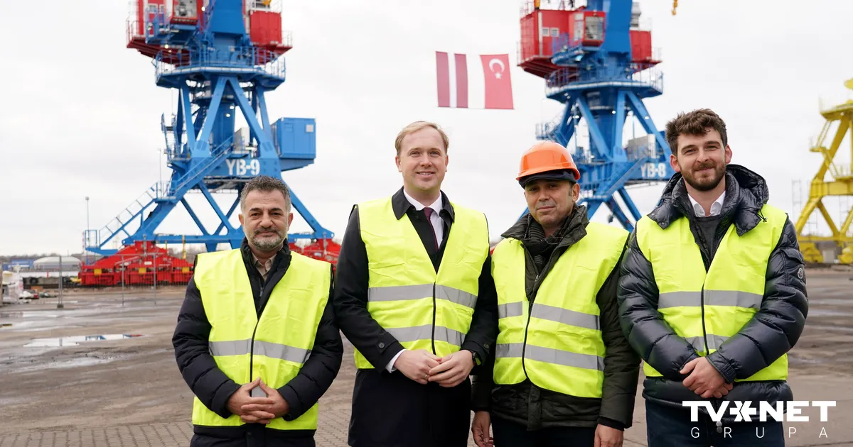 AS RIKON attīsta jaunu Latvijas eksporta nišu un prezentē unikālus Rīgas ostā radītus portālceltņus