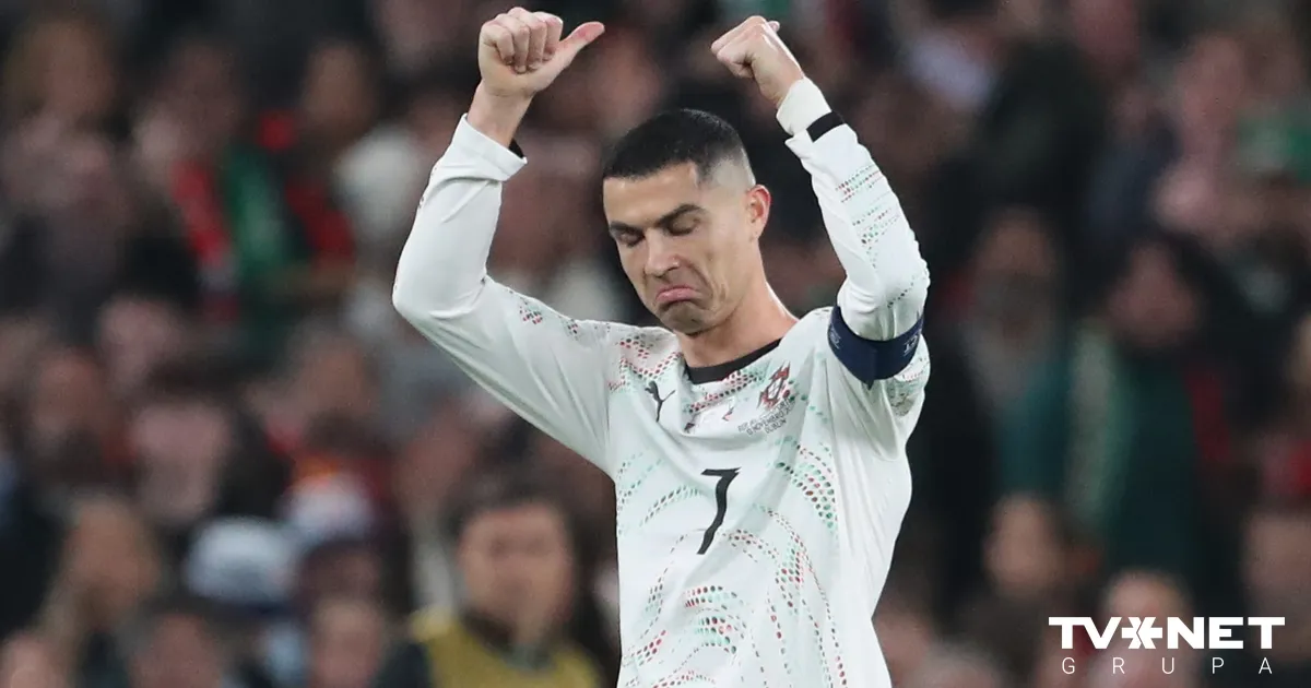 Ronaldu pēc sarkanās kartītes draud diskvalifikācija Pasaules kausa finālturnīra spēlē