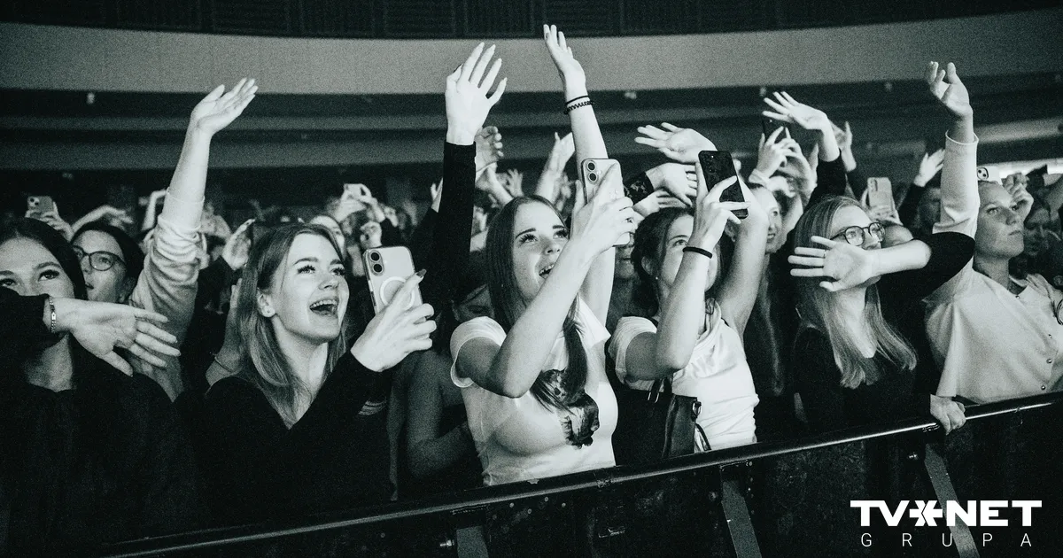 ATRODI SEVI! ⟩ Arvis Reiks koncertzālē "Palladium" kaldina savu vārdu Latvijas repa goda sienā