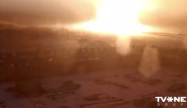 VIDEO ⟩ Omskas apgabalā sprādzis gāzes vads