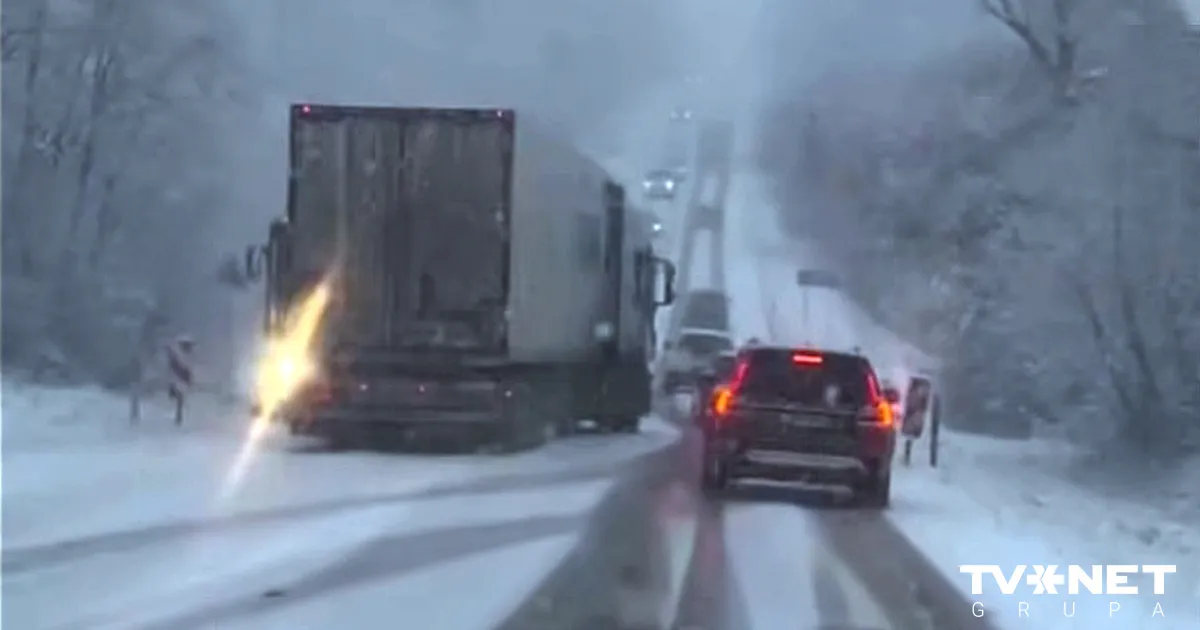 VIDEO ⟩ Divās avārijās uz Vidzemes šosejas cietuši seši cilvēki