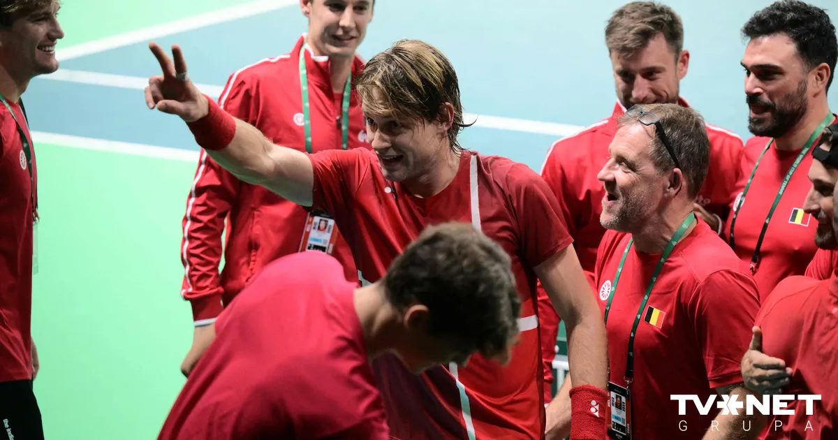 Beļģijas tenisisti iekļūst Deivisa kausa pusfinālā