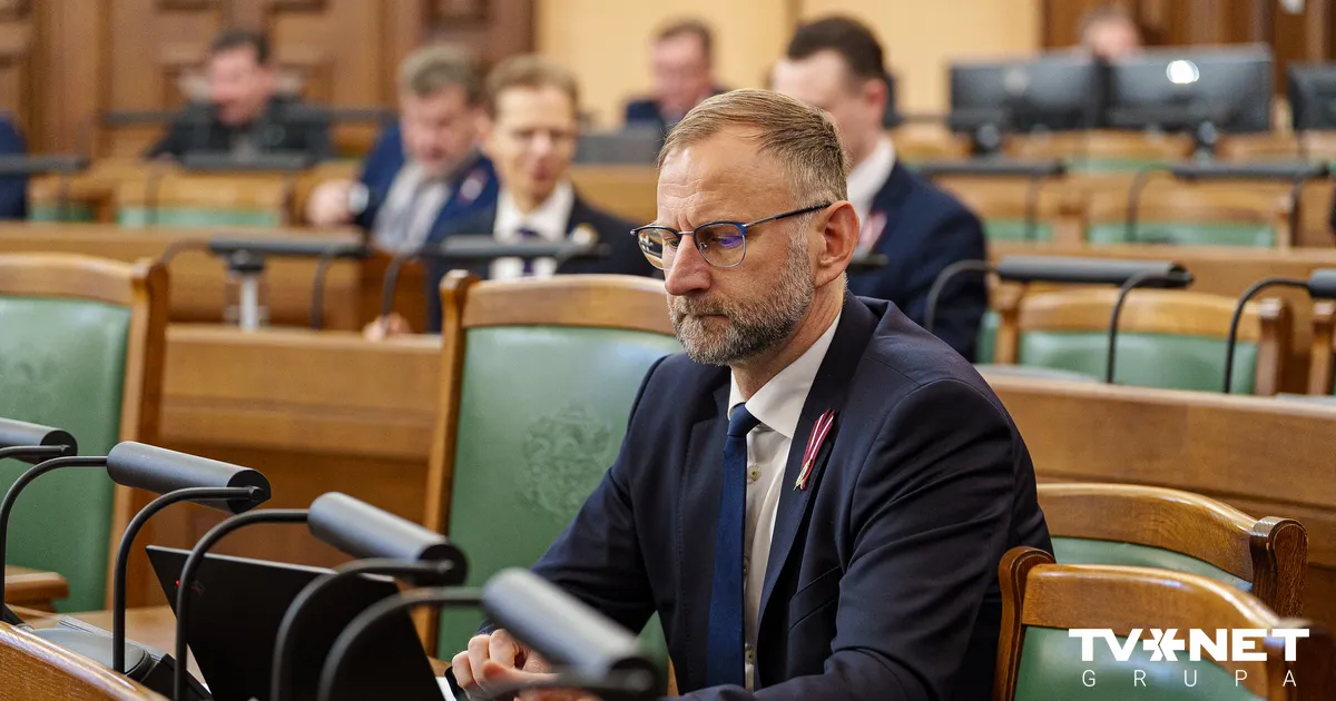 Ministrs neizslēdz bargāku sodu ieviešanu par ceļu satiksmes noteikumu pārkāpšanu