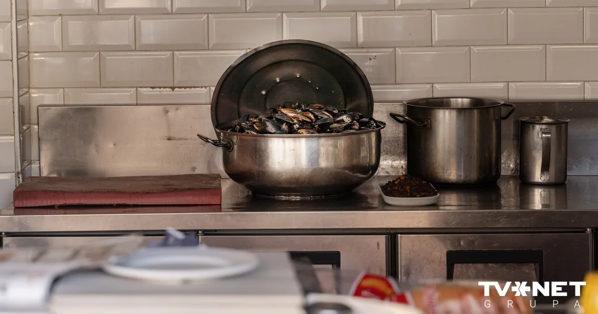 Vēl pirms dažām dienām viņi baudīja Turciju. Tagad – visa ģimene mirusi