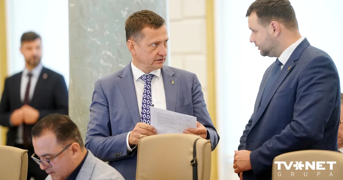 ZZS sasaukusi valdes ārkārtas sēdi - TVNET