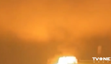 VIDEO ⟩ Krievijā pēc Ukrainas dronu uzbrukuma deg termoelektrostacija - Apollo.lv