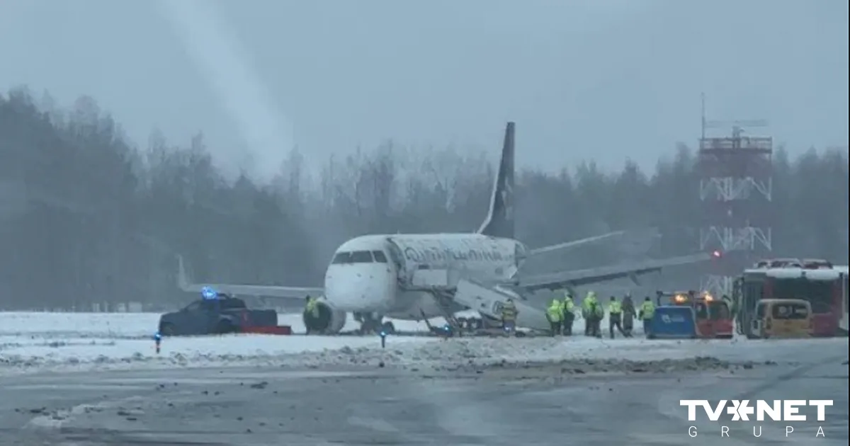 Viļņas lidostā no skrejceļa noslīdējusi lidmašīna