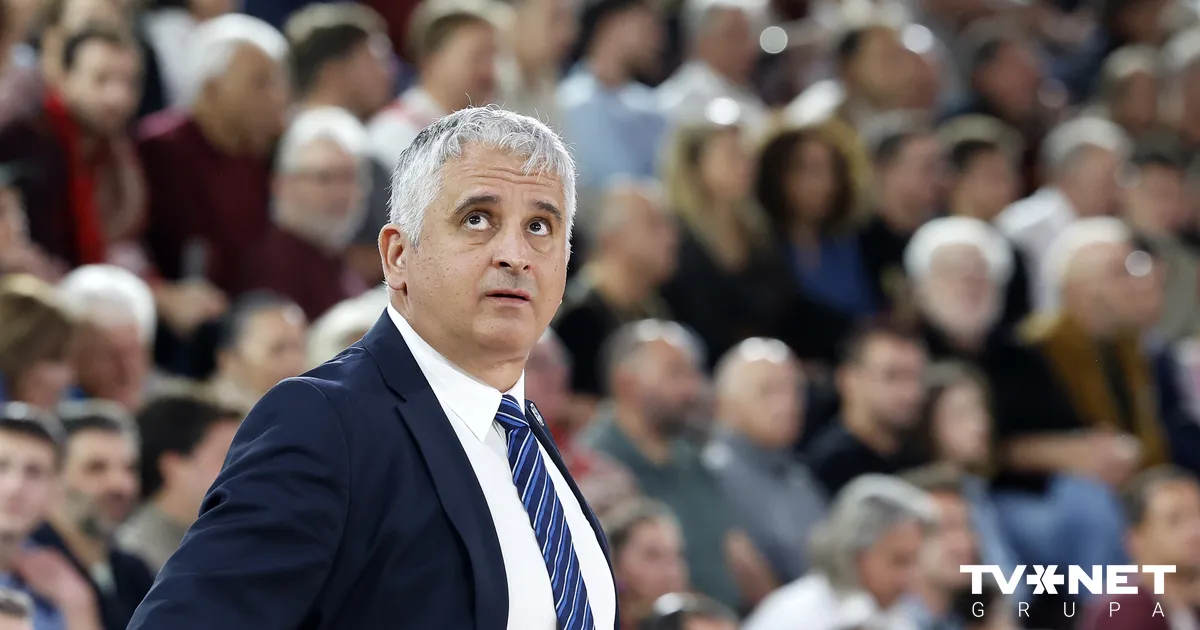 Šmita pārstāvētā "Anadolu Efes" atlaiž galveno treneri Kokoškovu - TVNET Sports