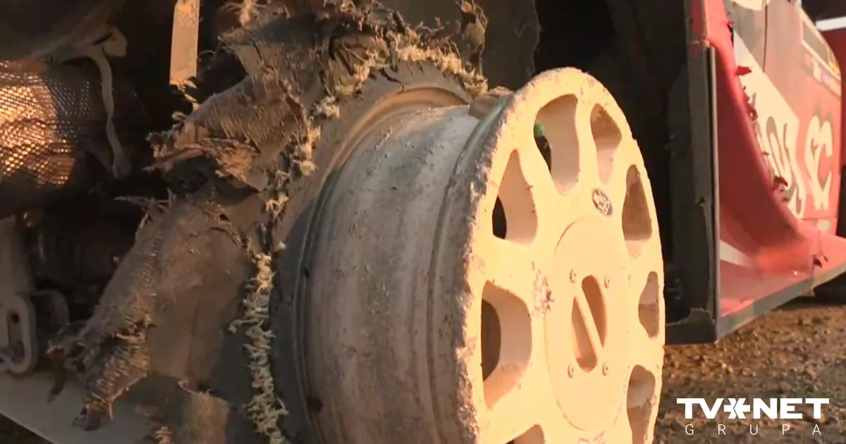 Seska ekipāžai plīst riepa – zaudēta līderpozīcija Saūda Arābijas rallijā