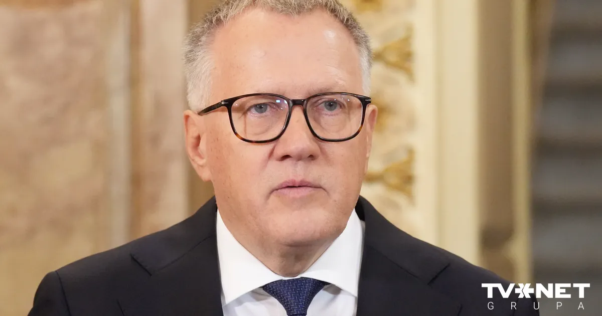 Valsts budžeta izdevumus vidējā termiņā plānots samazināt par 844 miljoniem eiro