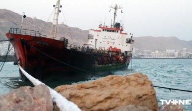 Pie Turcijas krastiem uz mīnas uzskrējis Krievijas “ēnu flotes” tankkuģis