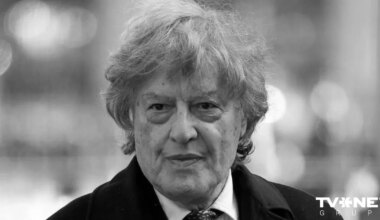 88 gadu vecumā mūžībā devies dramaturgs Toms Stopards - Apollo.lv