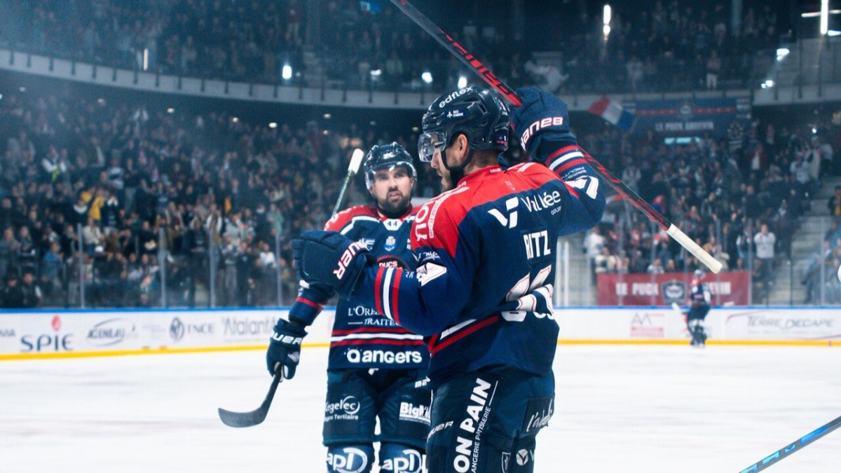 "Mogo" lieliskā franču atmosfērā filigrāni izspēlē, taču pieļauj liktenīgas kļūdas vairākumā – Hokejs – Sportacentrs.com