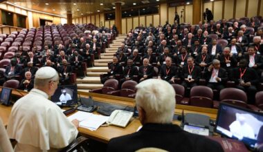 Pāvests jezuītiem: "Sēt cerību tur, kur valda bezcerība!"