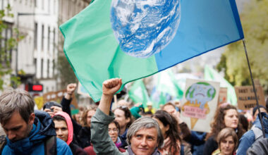 Vai ES atteikusies no klimata mērķiem?