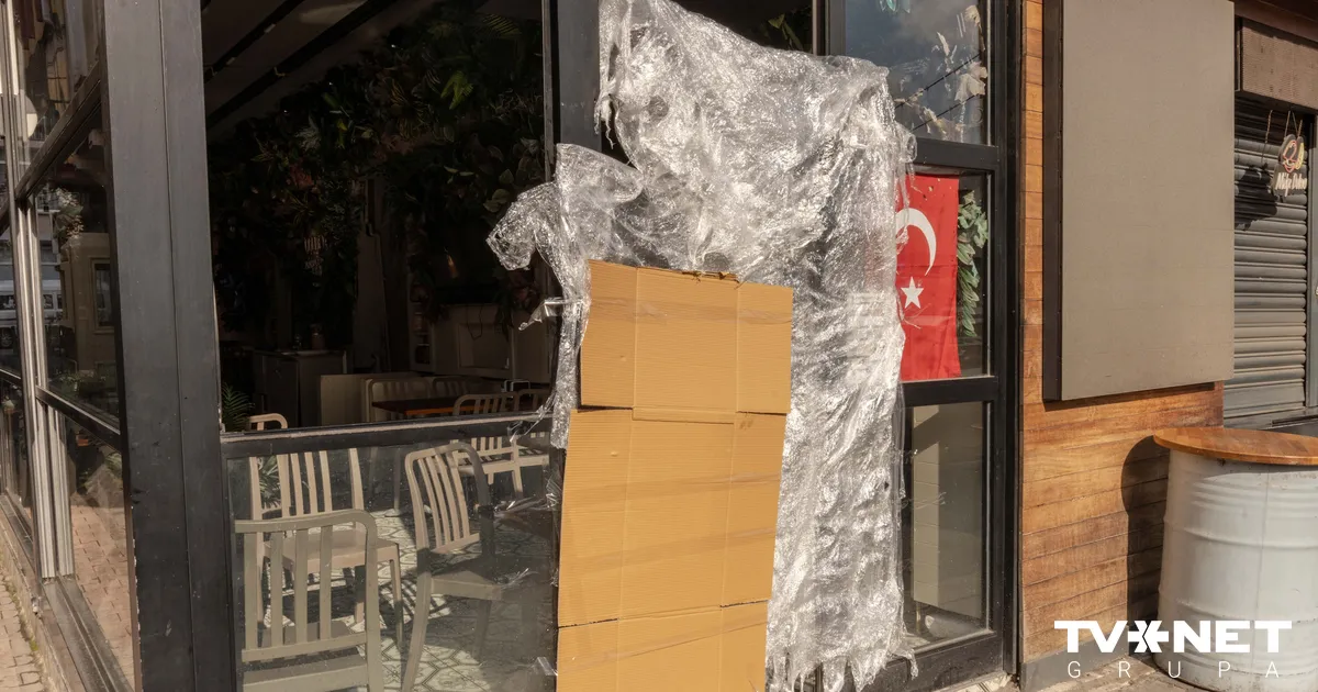 Turcijas viesnīcā no iespējamas saindēšanās ar ēdienu nomirst māte un divi bērni