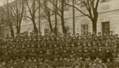 1921. gada 18. novembris: Pirmie patiesie miera svētki jaunajā Latvijas valstī