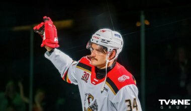 vārti jau 15. sekundē un beigās "hat-trick"
