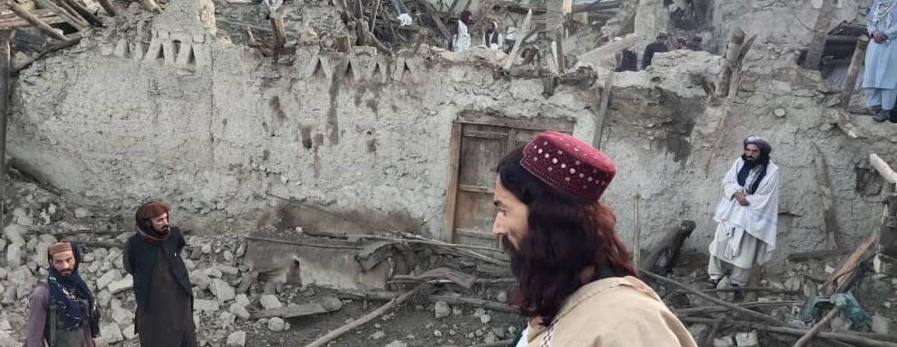 Zemestrīcē Afganistānā vismaz 20 bojāgājušie / Diena