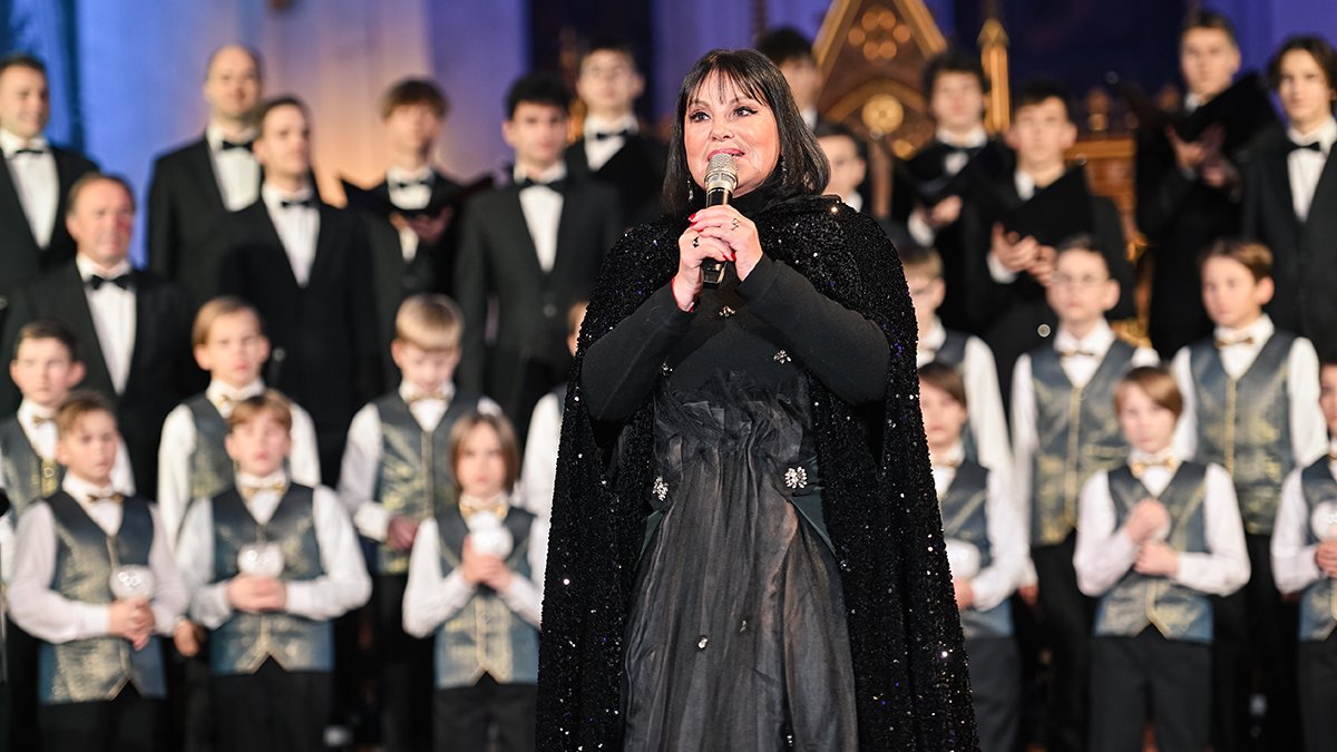 Rīgas Domā skanēs Ineses Galantes rīkotais koncerts "Ziemassvētku prelūdija"