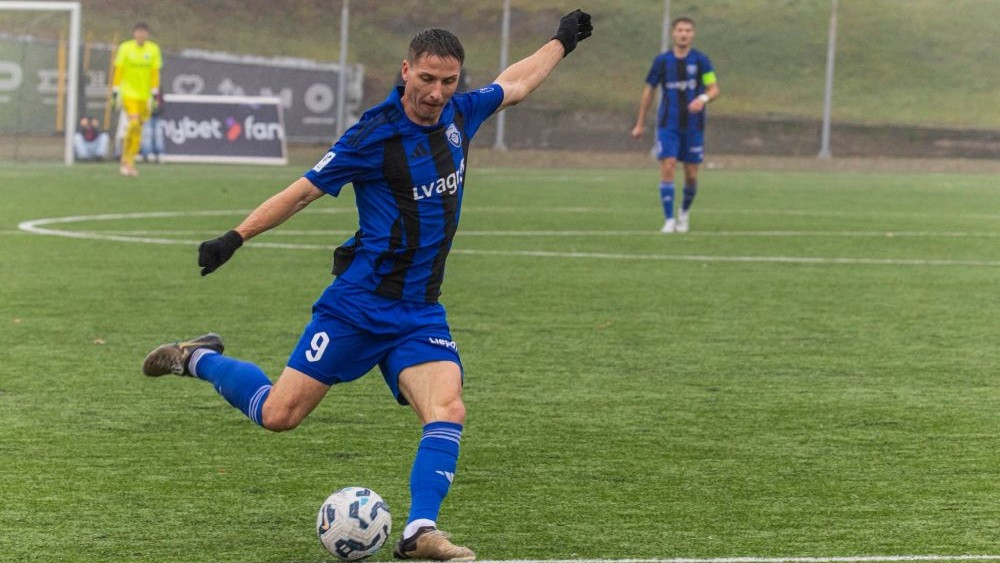 Pērnā gada atkārtojums vai "Alberts" svinības? Rīgā izšķirošā cīņa par vietu Virslīgā – Futbols – Sportacentrs.com