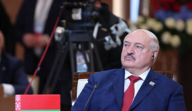 Lukašenko aizliedz Lietuvā un Polijā reģistrētiem kravas auto braukt caur Baltkrieviju